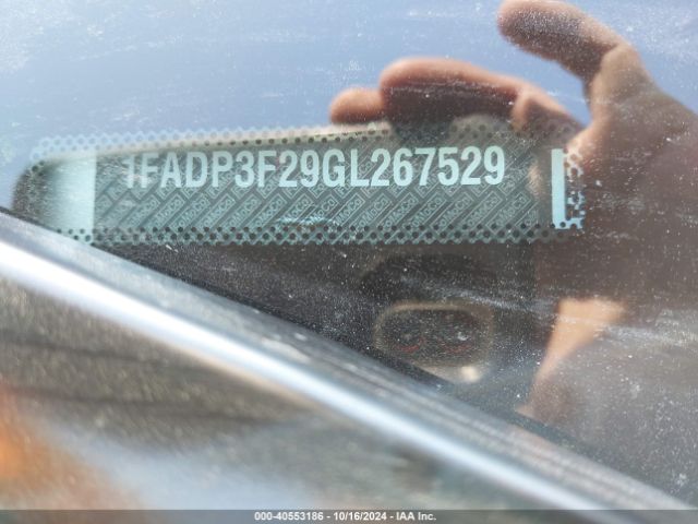 Photo 8 VIN: 1FADP3F29GL267529 - FORD FOCUS 