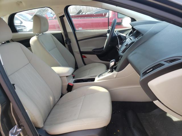 Photo 4 VIN: 1FADP3F29GL288252 - FORD FOCUS SE 