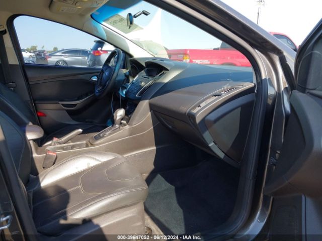 Photo 4 VIN: 1FADP3F29GL295153 - FORD FOCUS 