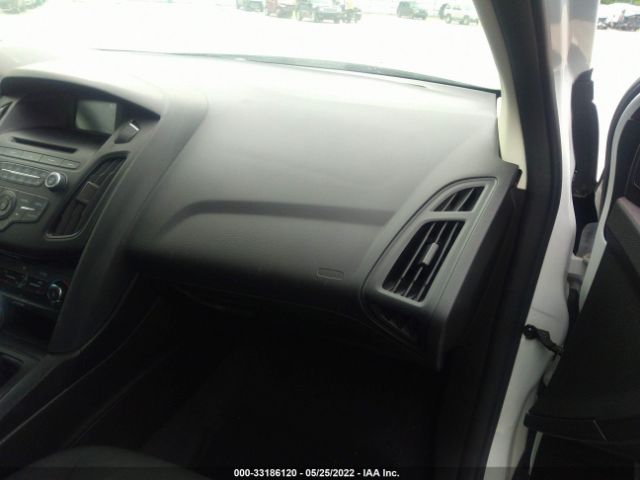 Photo 4 VIN: 1FADP3F29GL333190 - FORD FOCUS 