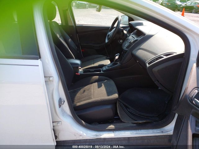 Photo 4 VIN: 1FADP3F29GL357604 - FORD FOCUS 