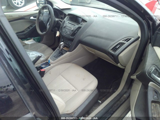 Photo 4 VIN: 1FADP3F29GL381630 - FORD FOCUS 