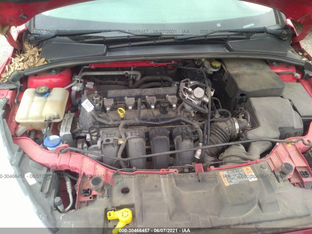 Photo 9 VIN: 1FADP3F29GL404713 - FORD FOCUS 