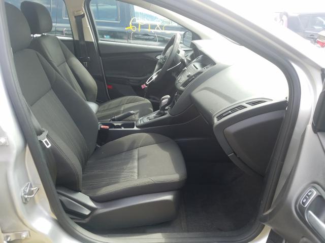 Photo 4 VIN: 1FADP3F29HL228084 - FORD FOCUS SE 