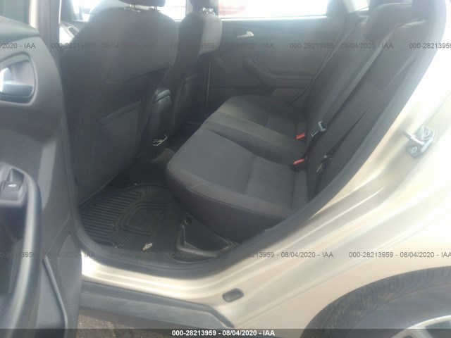 Photo 7 VIN: 1FADP3F29HL243216 - FORD FOCUS 