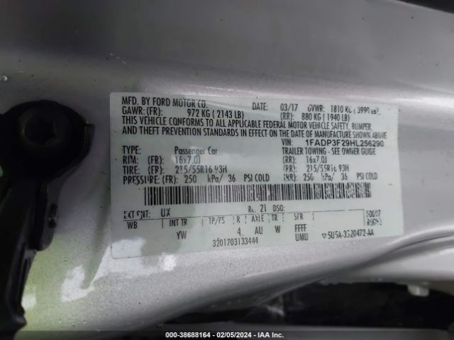 Photo 8 VIN: 1FADP3F29HL256290 - FORD FOCUS 