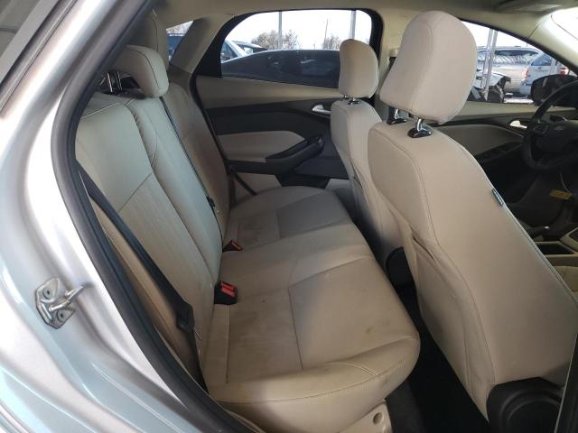 Photo 9 VIN: 1FADP3F29HL295798 - FORD FOCUS SE 