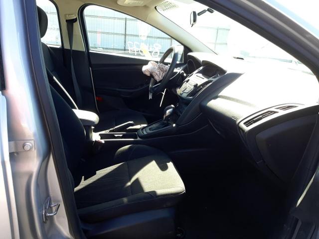 Photo 4 VIN: 1FADP3F29HL300160 - FORD FOCUS SE 