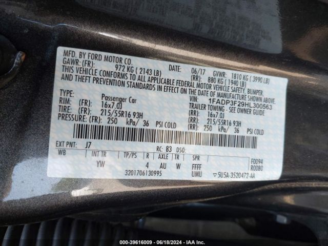 Photo 8 VIN: 1FADP3F29HL300563 - FORD FOCUS 