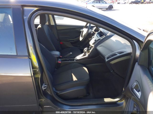 Photo 4 VIN: 1FADP3F29HL305925 - FORD FOCUS 