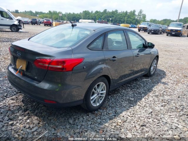 Photo 3 VIN: 1FADP3F29HL320263 - FORD FOCUS 