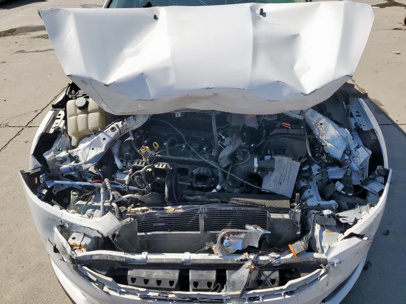 Photo 10 VIN: 1FADP3F29JL225126 - FORD FOCUS SE 