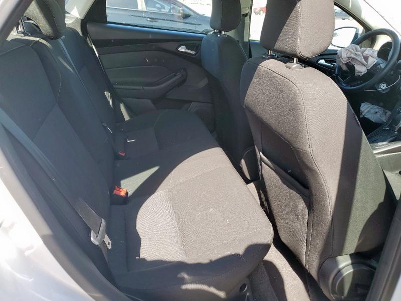Photo 9 VIN: 1FADP3F29JL225126 - FORD FOCUS SE 