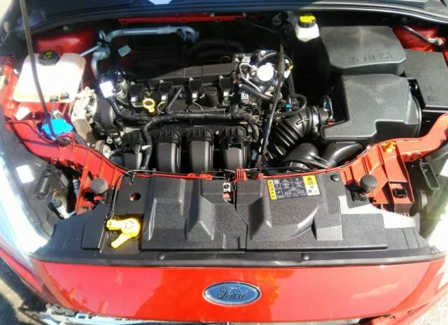 Photo 9 VIN: 1FADP3F29JL240631 - FORD FOCUS 