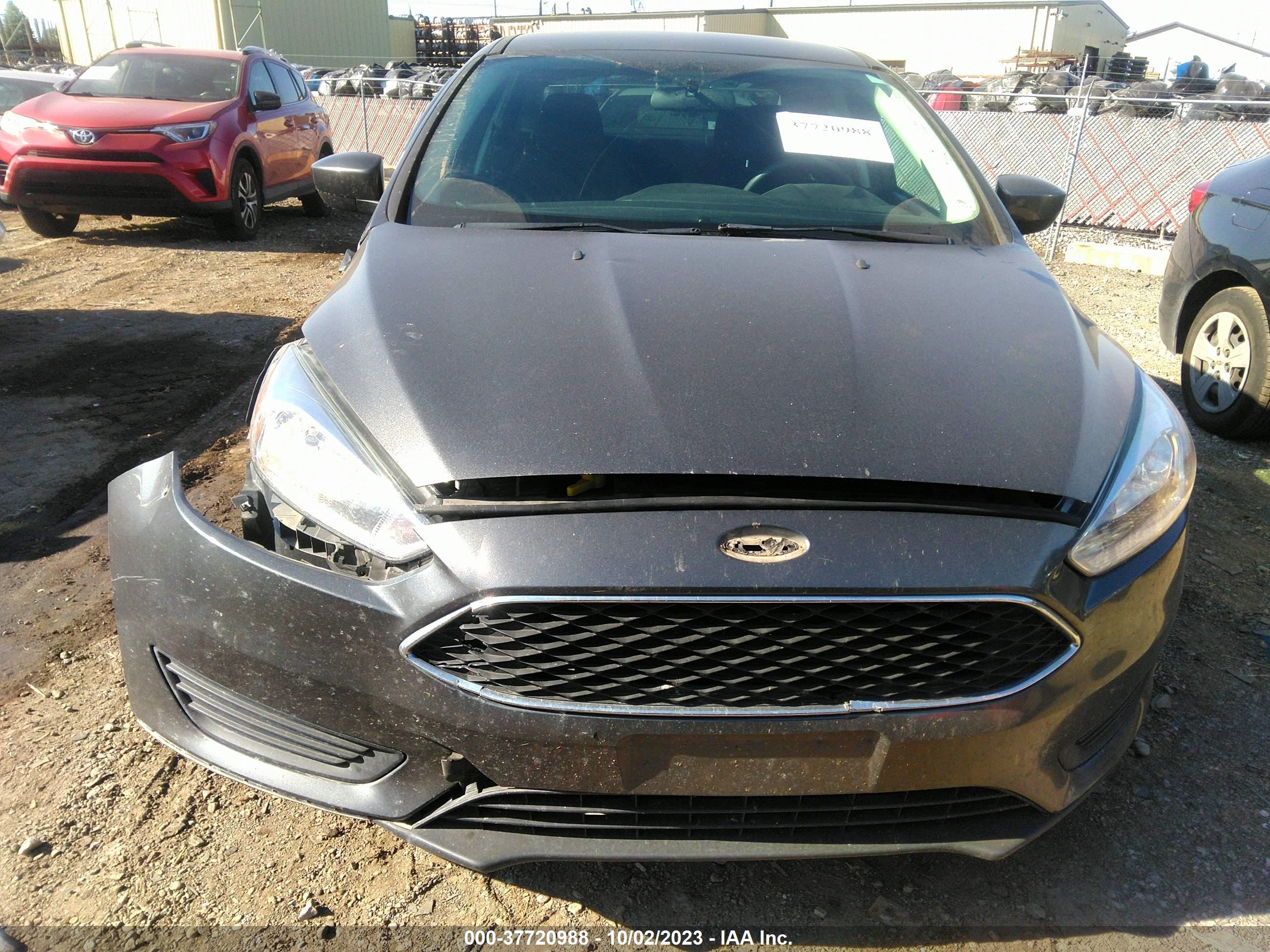 Photo 11 VIN: 1FADP3F29JL268414 - FORD FOCUS 