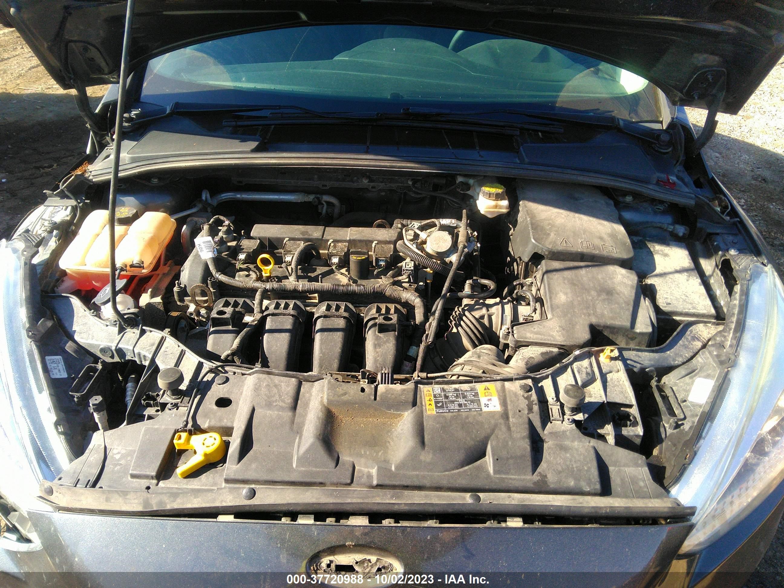 Photo 9 VIN: 1FADP3F29JL268414 - FORD FOCUS 