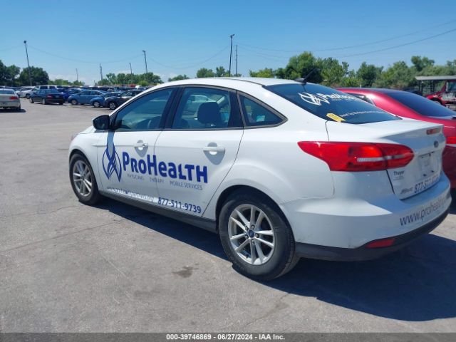 Photo 2 VIN: 1FADP3F29JL286055 - FORD FOCUS 