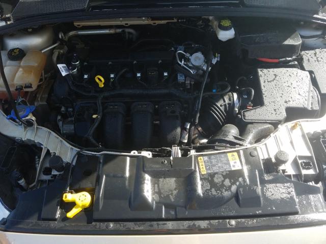 Photo 6 VIN: 1FADP3F29JL299601 - FORD FOCUS SE 