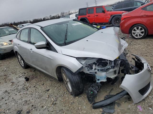 Photo 3 VIN: 1FADP3F29JL320656 - FORD FOCUS SE 