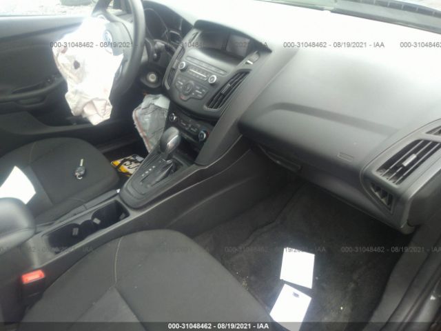 Photo 4 VIN: 1FADP3F29JL326277 - FORD FOCUS 