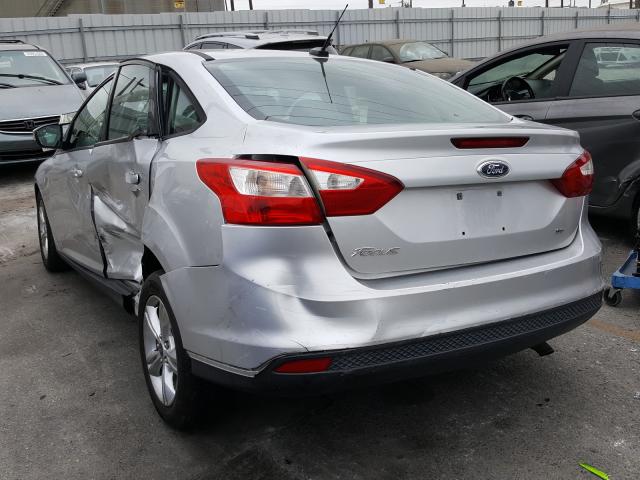 Photo 2 VIN: 1FADP3F2XDL117473 - FORD FOCUS SE 