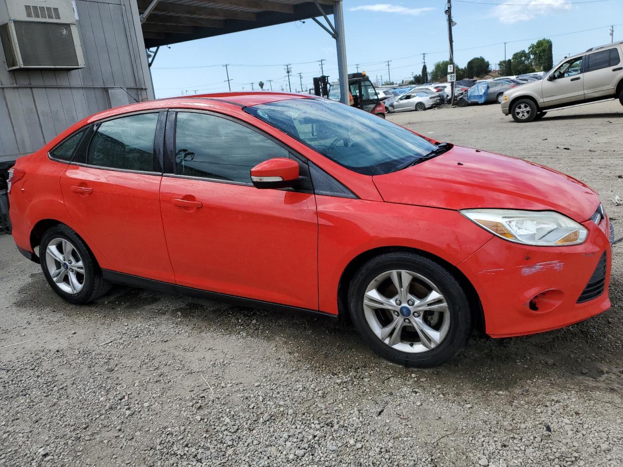 Photo 3 VIN: 1FADP3F2XDL171842 - FORD FOCUS 