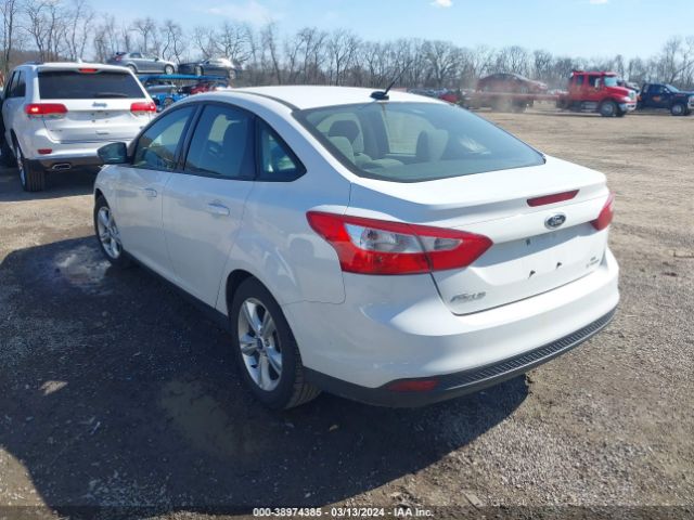 Photo 2 VIN: 1FADP3F2XDL182405 - FORD FOCUS 