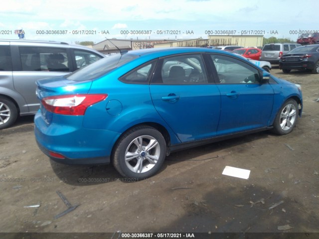 Photo 3 VIN: 1FADP3F2XDL218870 - FORD FOCUS 