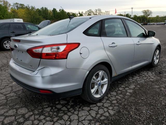 Photo 3 VIN: 1FADP3F2XDL242960 - FORD FOCUS SE 