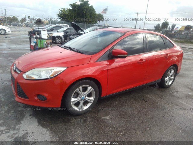 Photo 1 VIN: 1FADP3F2XDL266725 - FORD FOCUS 