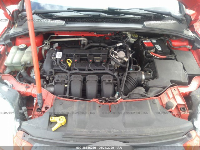 Photo 9 VIN: 1FADP3F2XDL266725 - FORD FOCUS 