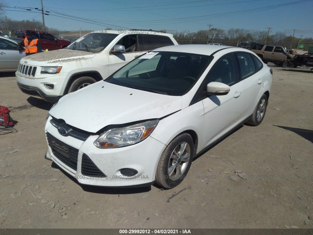 Photo 1 VIN: 1FADP3F2XDL305619 - FORD FOCUS 