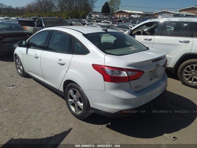 Photo 2 VIN: 1FADP3F2XDL305619 - FORD FOCUS 