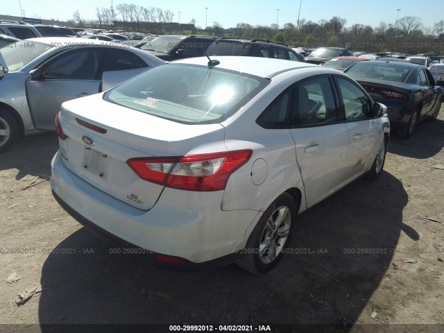 Photo 3 VIN: 1FADP3F2XDL305619 - FORD FOCUS 