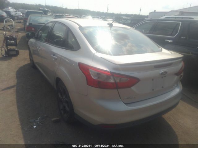 Photo 2 VIN: 1FADP3F2XDL320119 - FORD FOCUS 