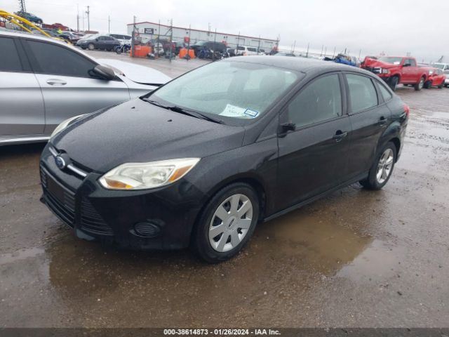 Photo 1 VIN: 1FADP3F2XDL333579 - FORD FOCUS 