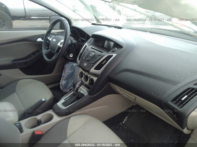 Photo 4 VIN: 1FADP3F2XDL334618 - FORD FOCUS 