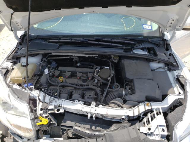 Photo 6 VIN: 1FADP3F2XDL336627 - FORD FOCUS SE 