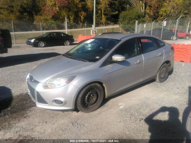 Photo 1 VIN: 1FADP3F2XDL349247 - FORD FOCUS 