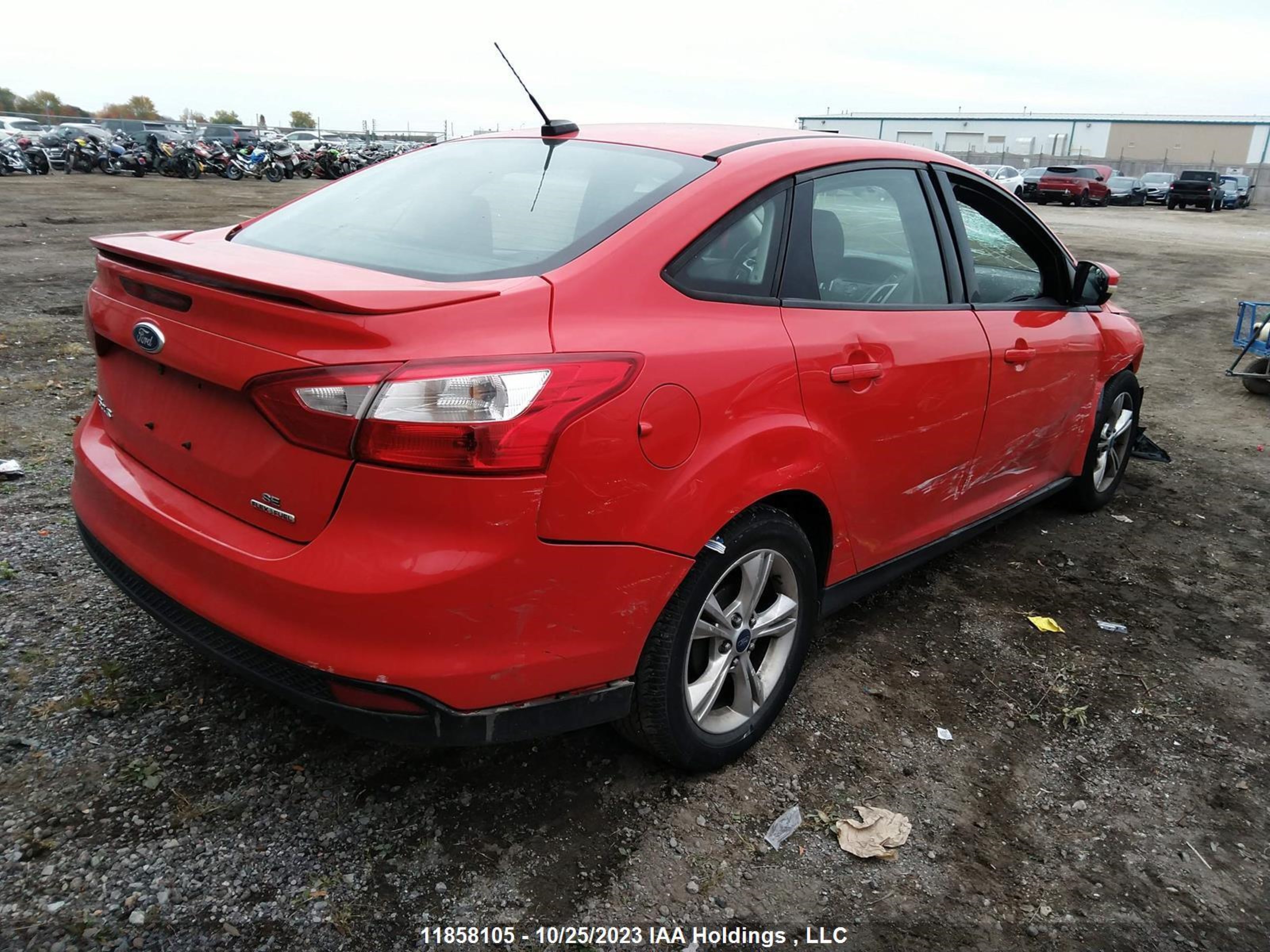 Photo 3 VIN: 1FADP3F2XDL357509 - FORD FOCUS 