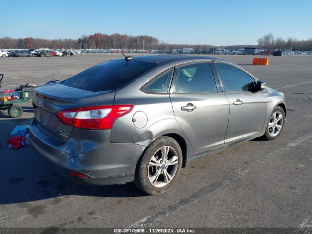 Photo 3 VIN: 1FADP3F2XEL117667 - FORD FOCUS 