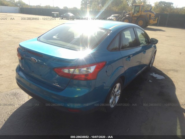 Photo 3 VIN: 1FADP3F2XEL121945 - FORD FOCUS 