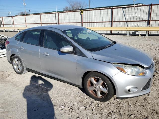 Photo 3 VIN: 1FADP3F2XEL140561 - FORD FOCUS 