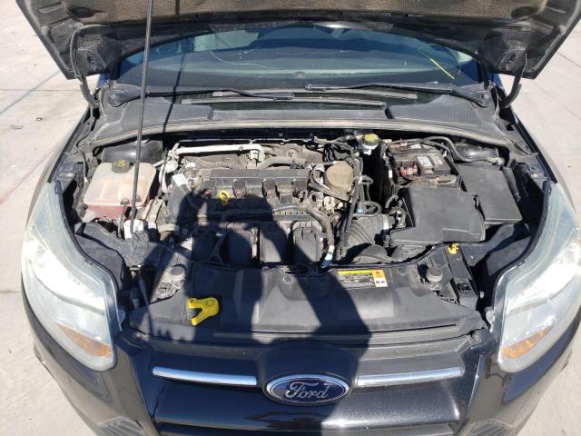 Photo 6 VIN: 1FADP3F2XEL148725 - FORD FOCUS 