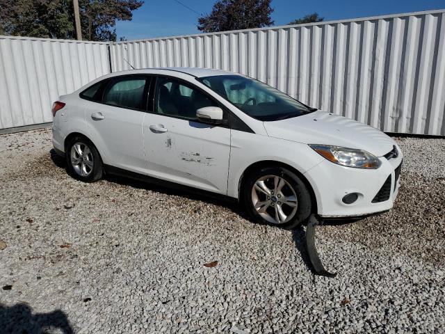 Photo 3 VIN: 1FADP3F2XEL152449 - FORD FOCUS SE 