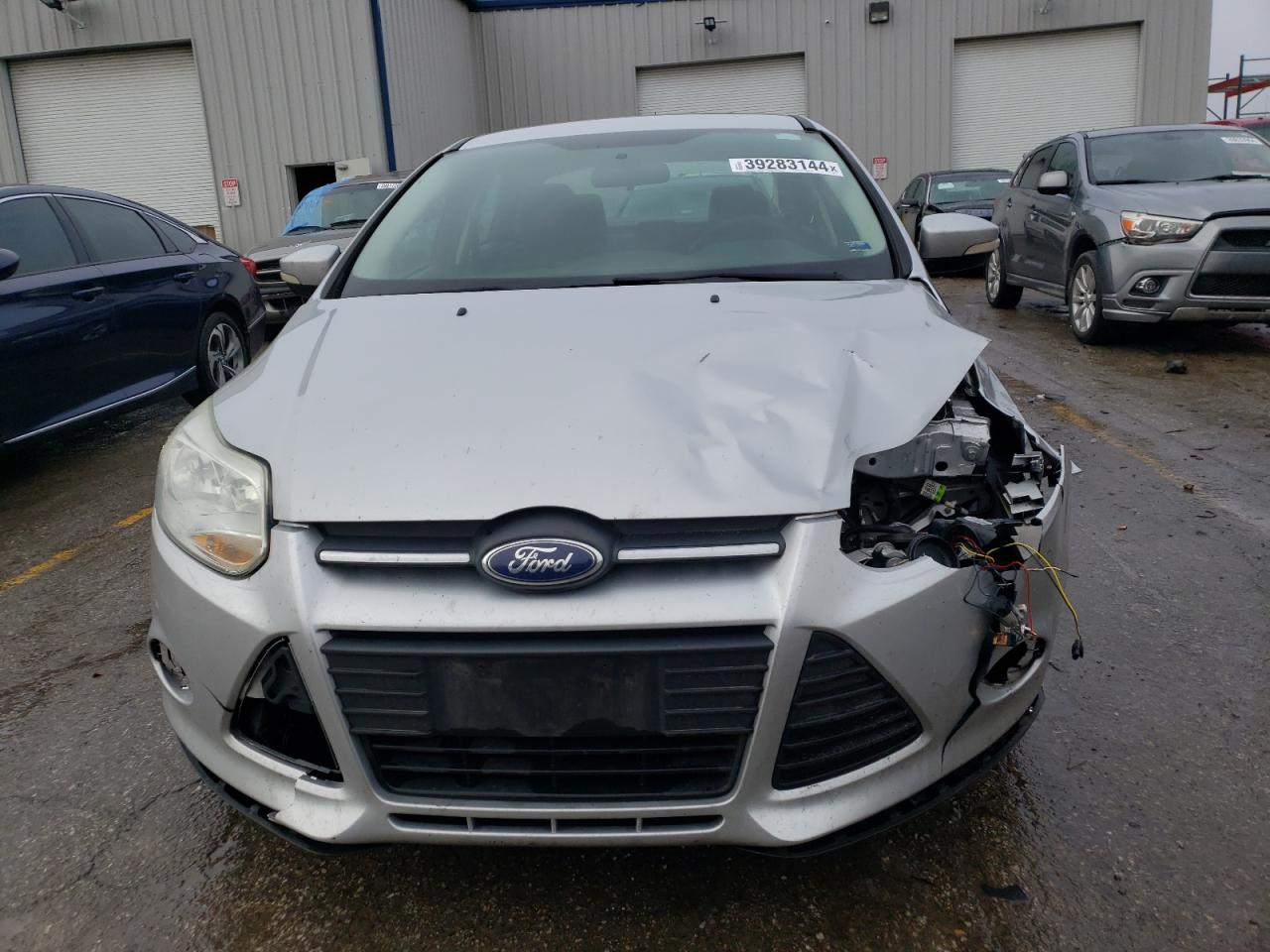 Photo 4 VIN: 1FADP3F2XEL159627 - FORD FOCUS 