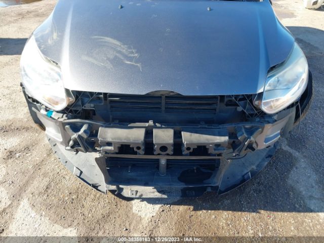 Photo 9 VIN: 1FADP3F2XEL183863 - FORD FOCUS 