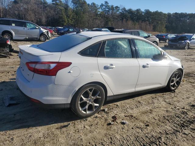 Photo 2 VIN: 1FADP3F2XEL232527 - FORD FOCUS 