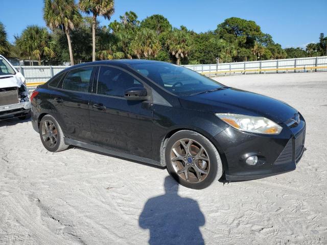 Photo 3 VIN: 1FADP3F2XEL233581 - FORD FOCUS 