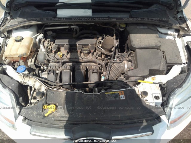 Photo 9 VIN: 1FADP3F2XEL241714 - FORD FOCUS 